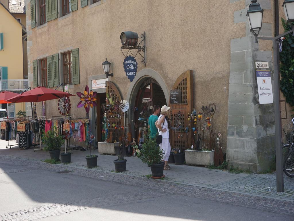 Pension Ins Fischernetz - Hanser Hotell Meersburg Exteriör bild