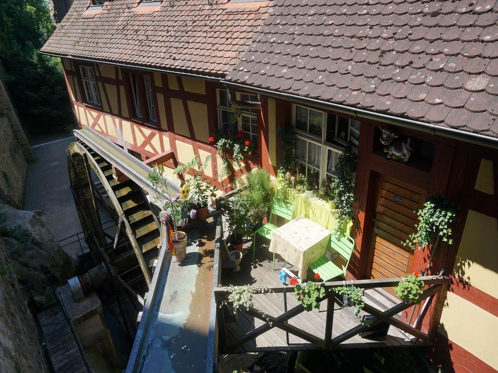 Pension Ins Fischernetz - Hanser Hotell Meersburg Exteriör bild